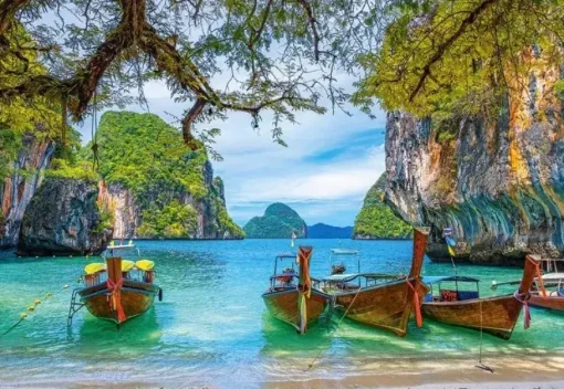 Puzzle Beautiful Bay in Thailand