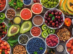 Puzzle Tabble full of superfood