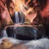 Puzzle Vaurioitunut laatikko Waterfall Red Canyon